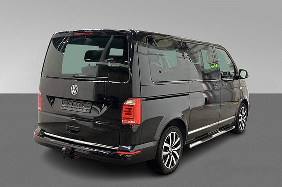 Volkswagen Multivan 5 of 14