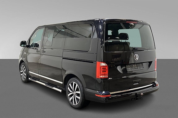 Volkswagen Multivan 6 of 14