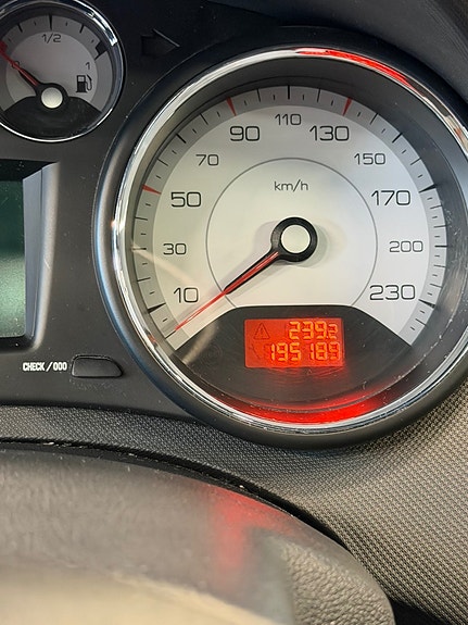 Peugeot 308 28 of 30