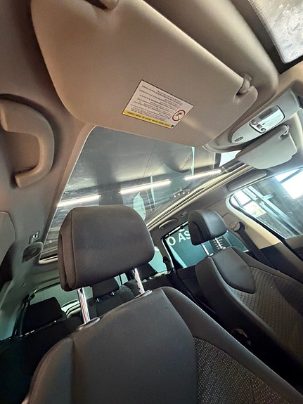 Peugeot 308 18 of 30