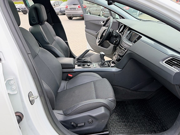 Peugeot 508 8 of 11