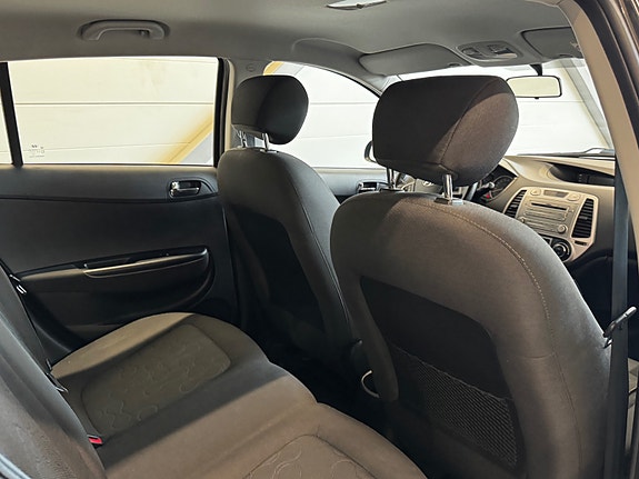 Hyundai i20 26 of 30
