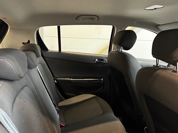 Hyundai i20 27 of 30