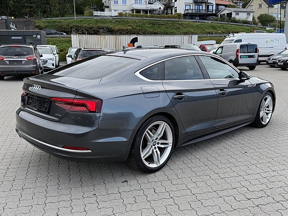 Audi A5 3 of 11