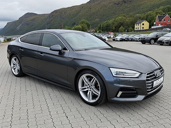 Audi A5 2 of 11