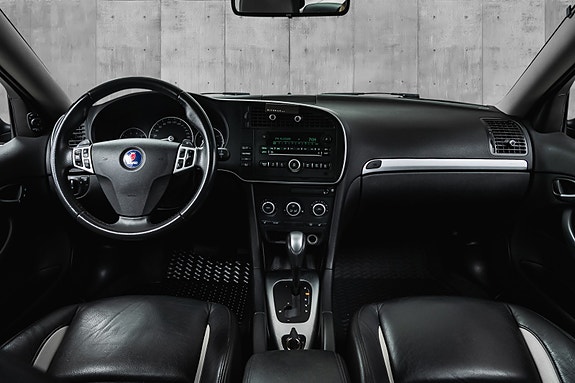 Saab 9-3 13 of 28