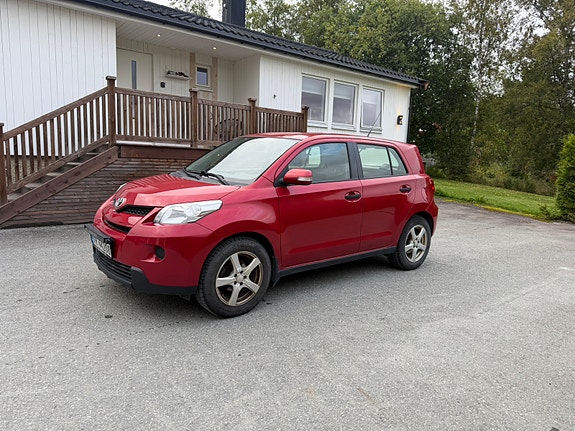 Toyota Urban Cruiser 3 of 20