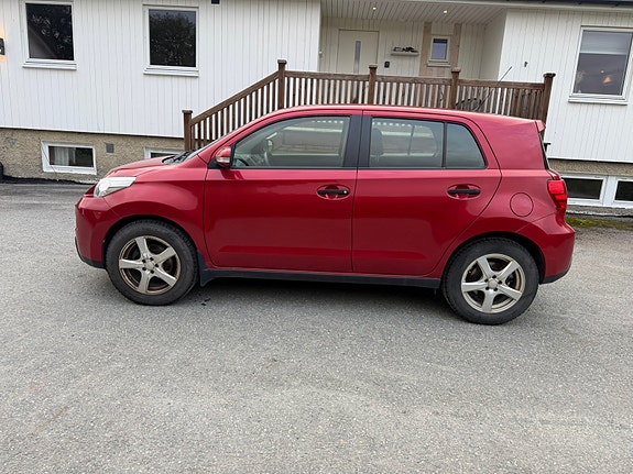 Toyota Urban Cruiser 4 of 20