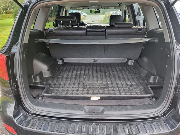 Hyundai Santa Fe 4 of 6