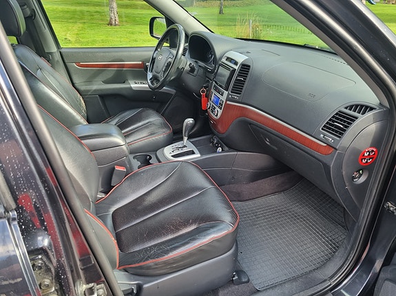 Hyundai Santa Fe 5 of 6