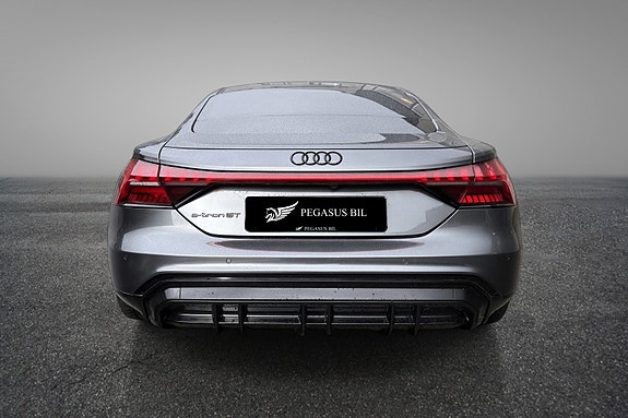 Audi e-tron GT 5 of 23