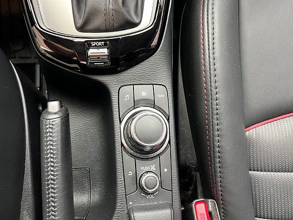 Mazda CX-3 17 of 29