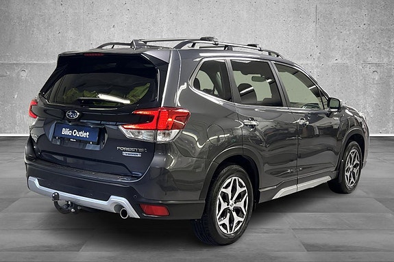 Subaru Forester 3 of 30