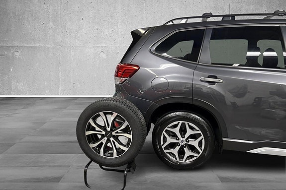 Subaru Forester 14 of 30