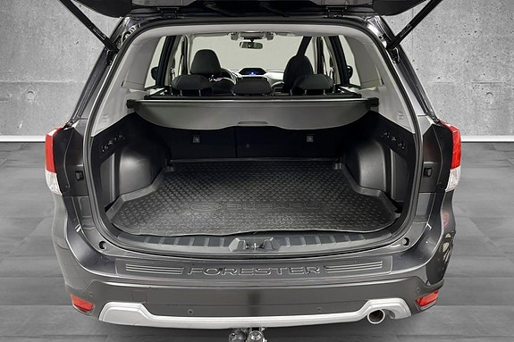 Subaru Forester 12 of 30
