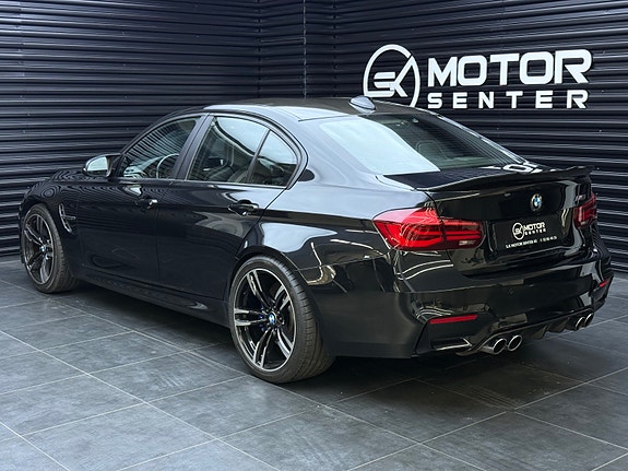 BMW M3 2 of 30