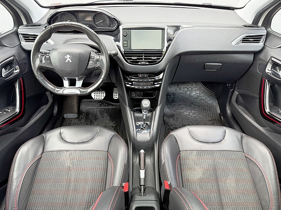 Peugeot 208 26 of 30