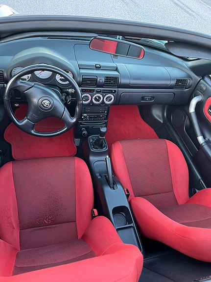 Toyota MR2 16 of 22