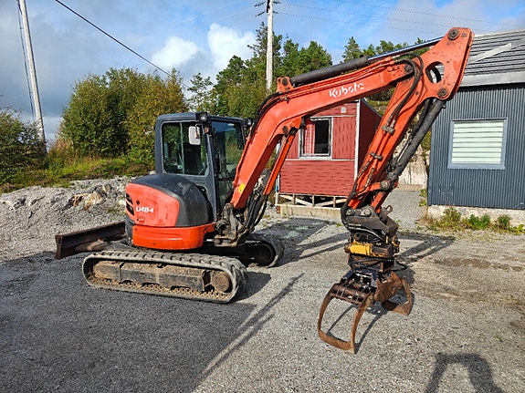 Kubota U48-4 2 of 5