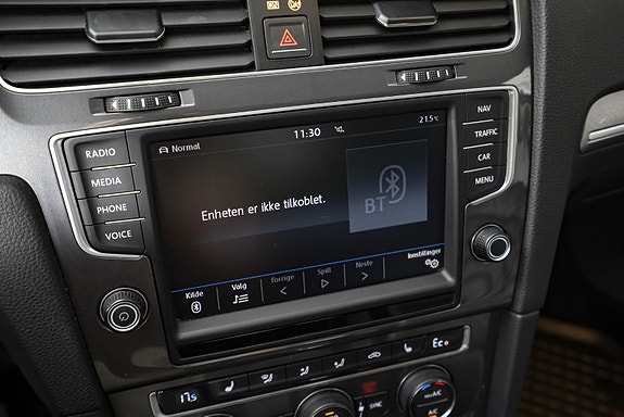Volkswagen e-Golf VII 20 of 26