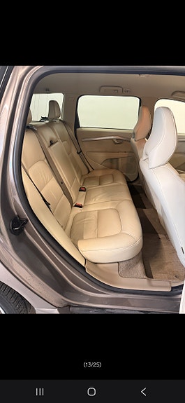 Volvo V70 14 of 25