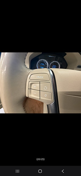 Volvo V70 21 of 25