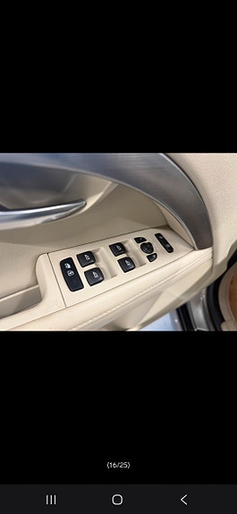 Volvo V70 17 of 25