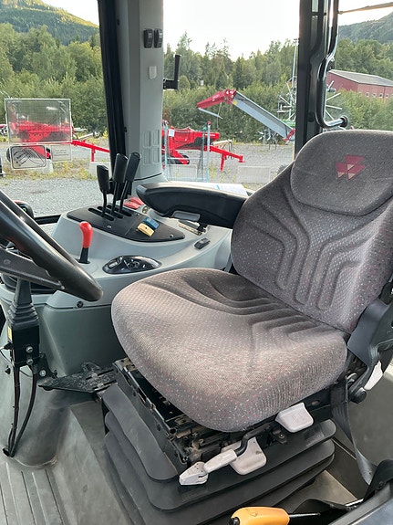 Massey Ferguson 5455 17 of 20