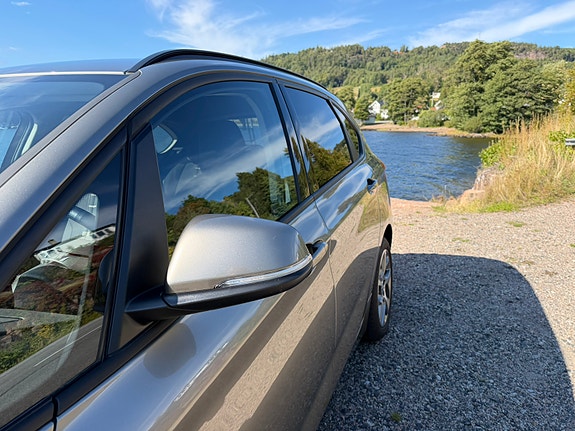 BMW 225xe 20 of 30