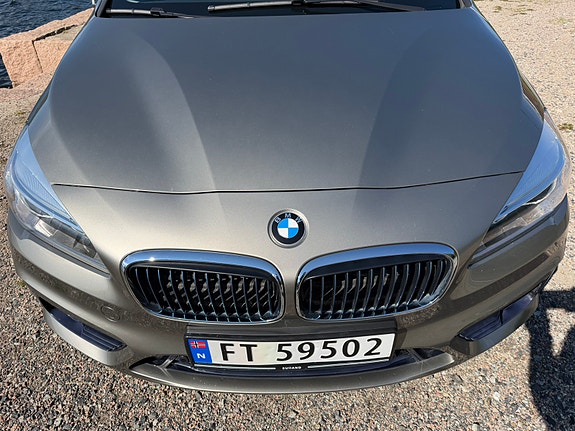 BMW 225xe 16 of 30