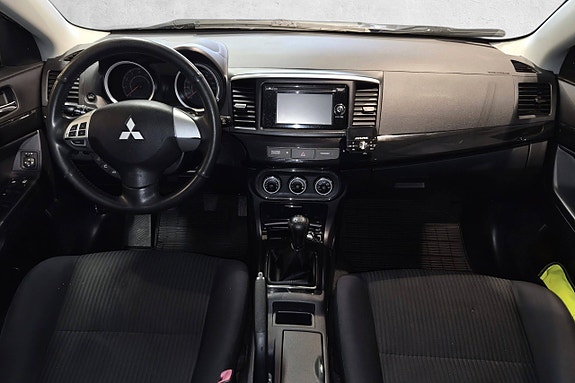 Mitsubishi Lancer 22 of 27