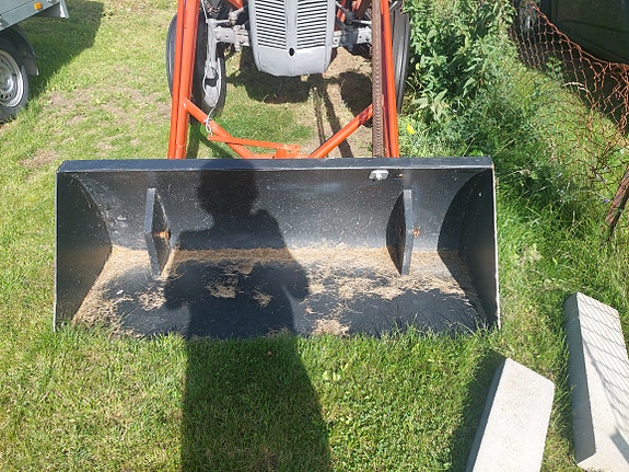 Massey Ferguson 11 of 17