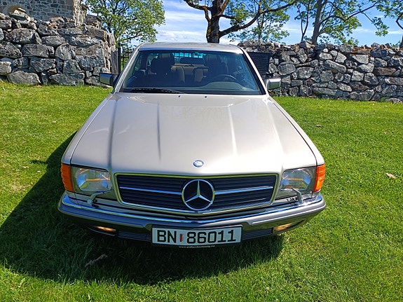 Mercedes-Benz 500 SEC 4 of 18