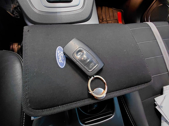 Ford Kuga 26 of 29