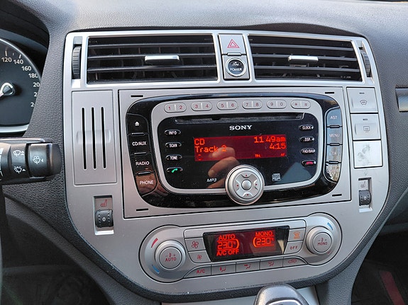 Ford Kuga 23 of 29