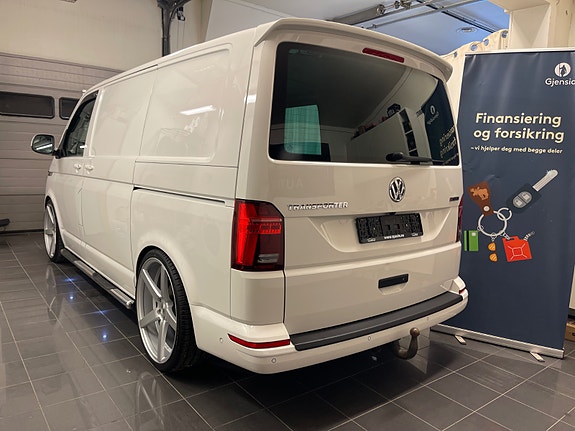 Volkswagen Transporter 9 of 27