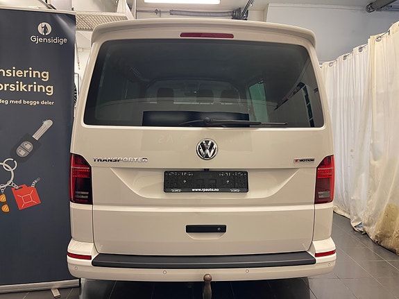 Volkswagen Transporter 10 of 27