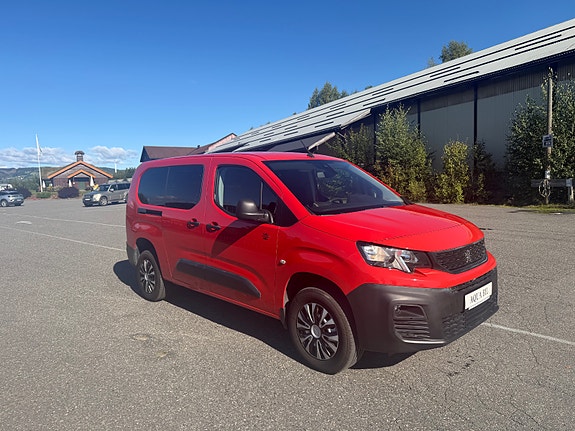 Peugeot Partner 2 of 17