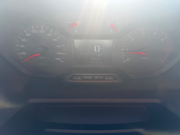 Peugeot Partner 16 of 17