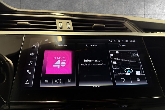 Audi e-tron 11 of 18