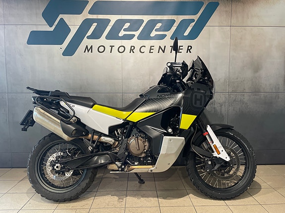 Husqvarna Norden 901 3 of 17