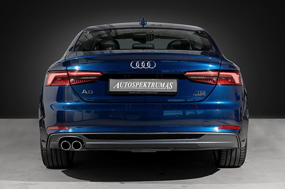 Audi A5 7 of 30