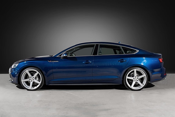 Audi A5 9 of 30