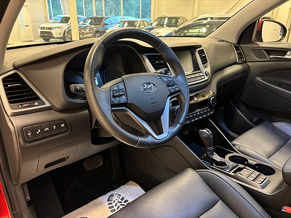 Hyundai Tucson 11 of 30