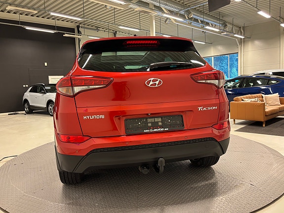 Hyundai Tucson 4 of 30