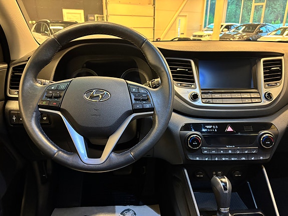 Hyundai Tucson 16 of 30