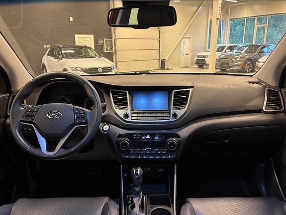 Hyundai Tucson 15 of 30