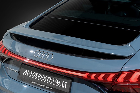 Audi e-tron GT 8 of 30