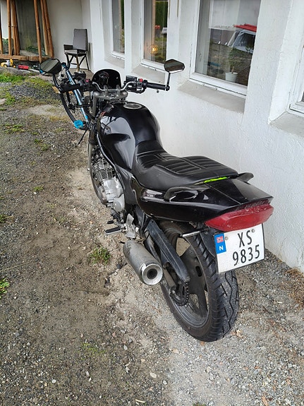 Yamaha XJ 600 Diversion 6 of 6