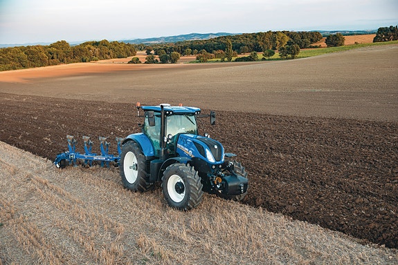 New Holland T7.195S LWB Range Command 2 of 6